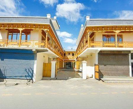 Hotel Dimbir Regency Leh Bagian luar foto