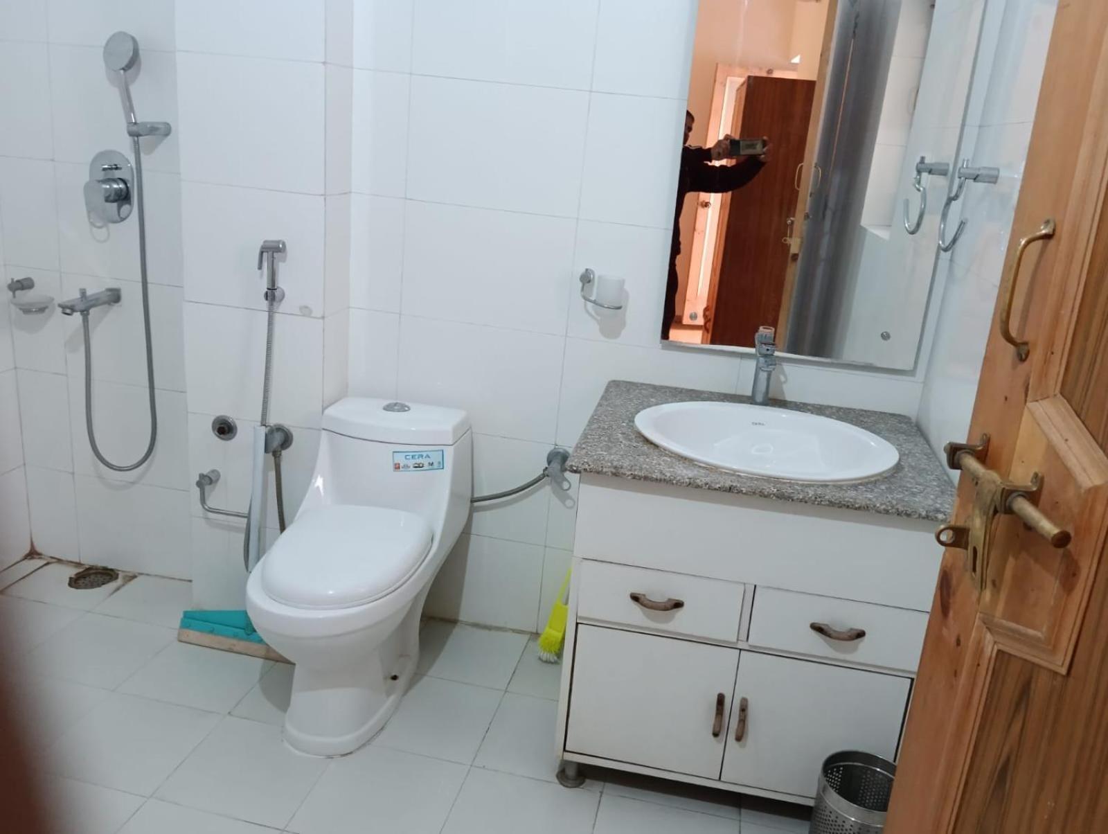 Hotel Dimbir Regency Leh Bagian luar foto